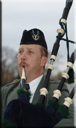 click bagpiper image to enlarge